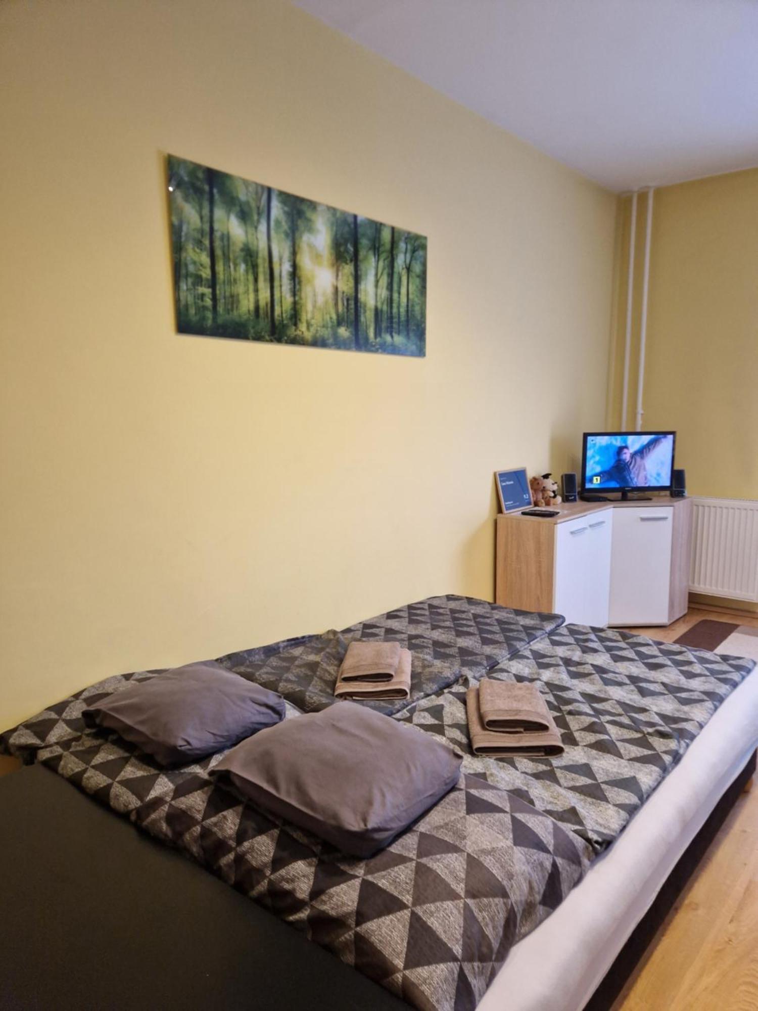 Casa Victoria Apartment Pecs Ngoại thất bức ảnh