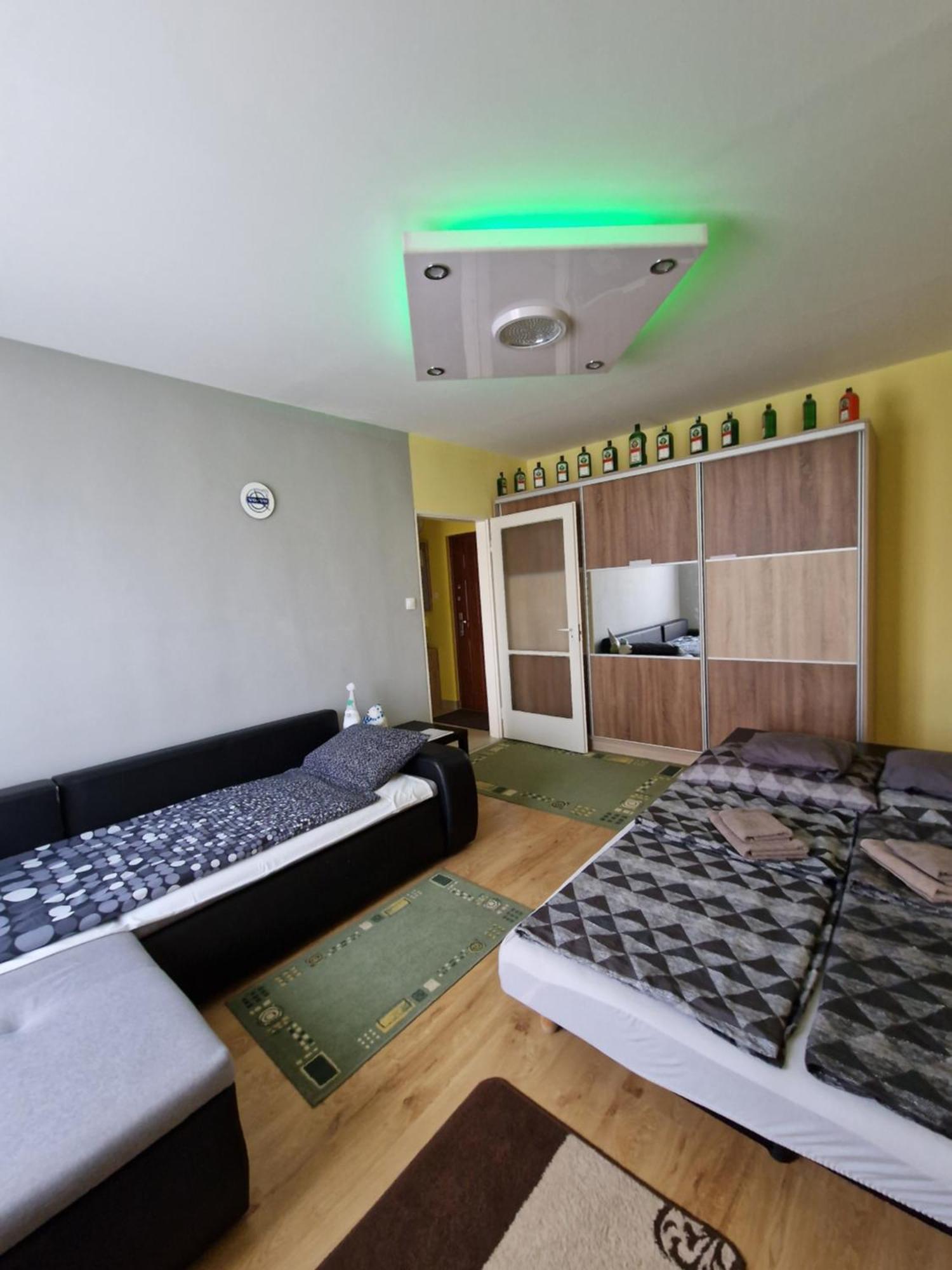 Casa Victoria Apartment Pecs Ngoại thất bức ảnh